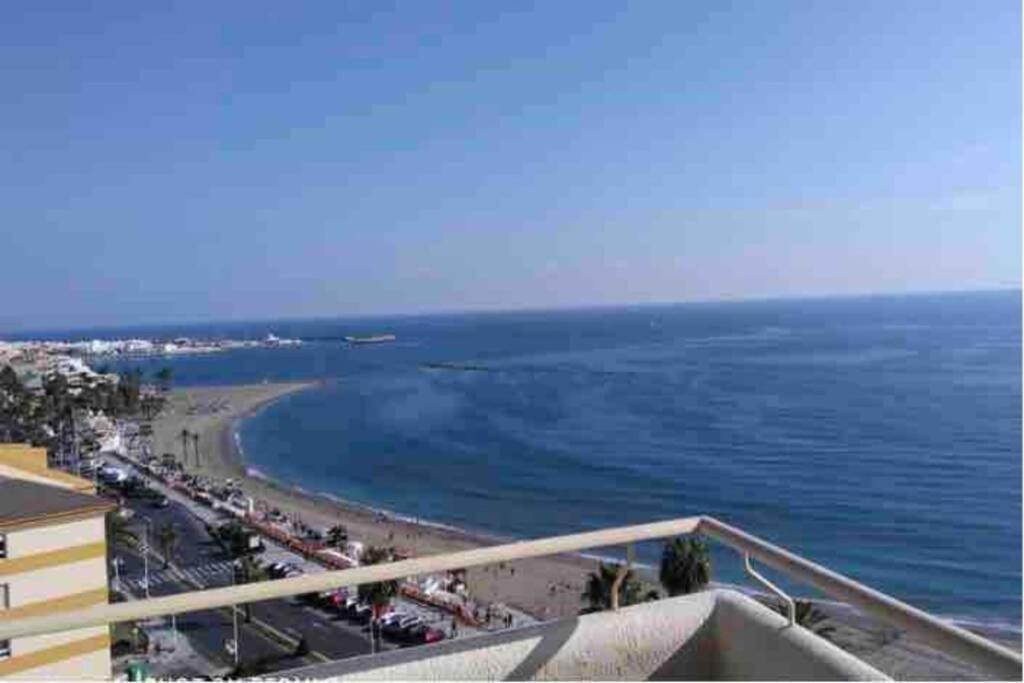 Sunset Apartment - C&G Benal Beach Benalmádena Kültér fotó